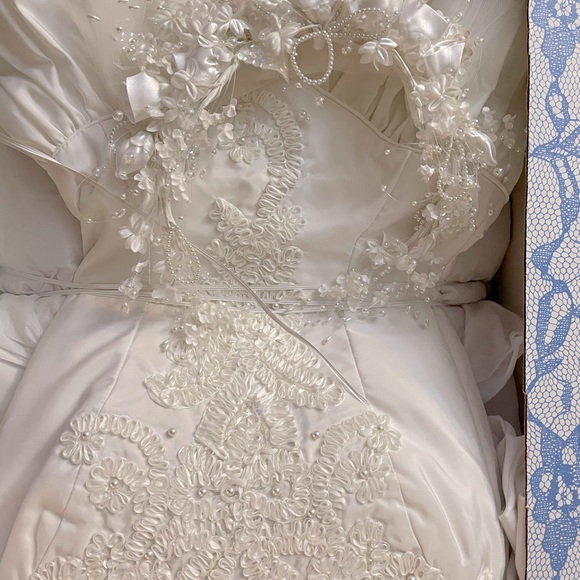 Vintage wedding dress. Size 12 Diamond Jack - Picture 7 of 9